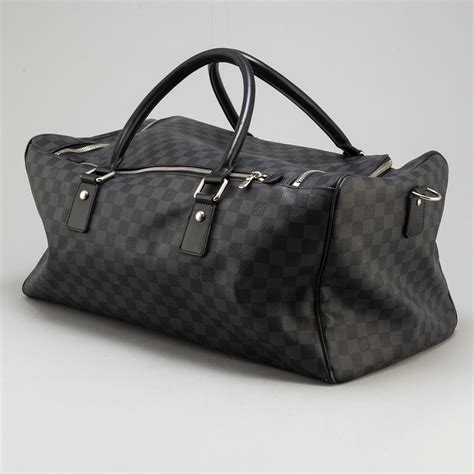 louis vuitton manchester luggage.